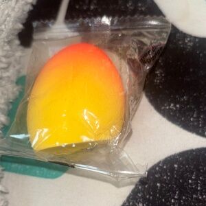 Two-Tone Makeup Sponge - Yellow to Orange Beauty Blender
